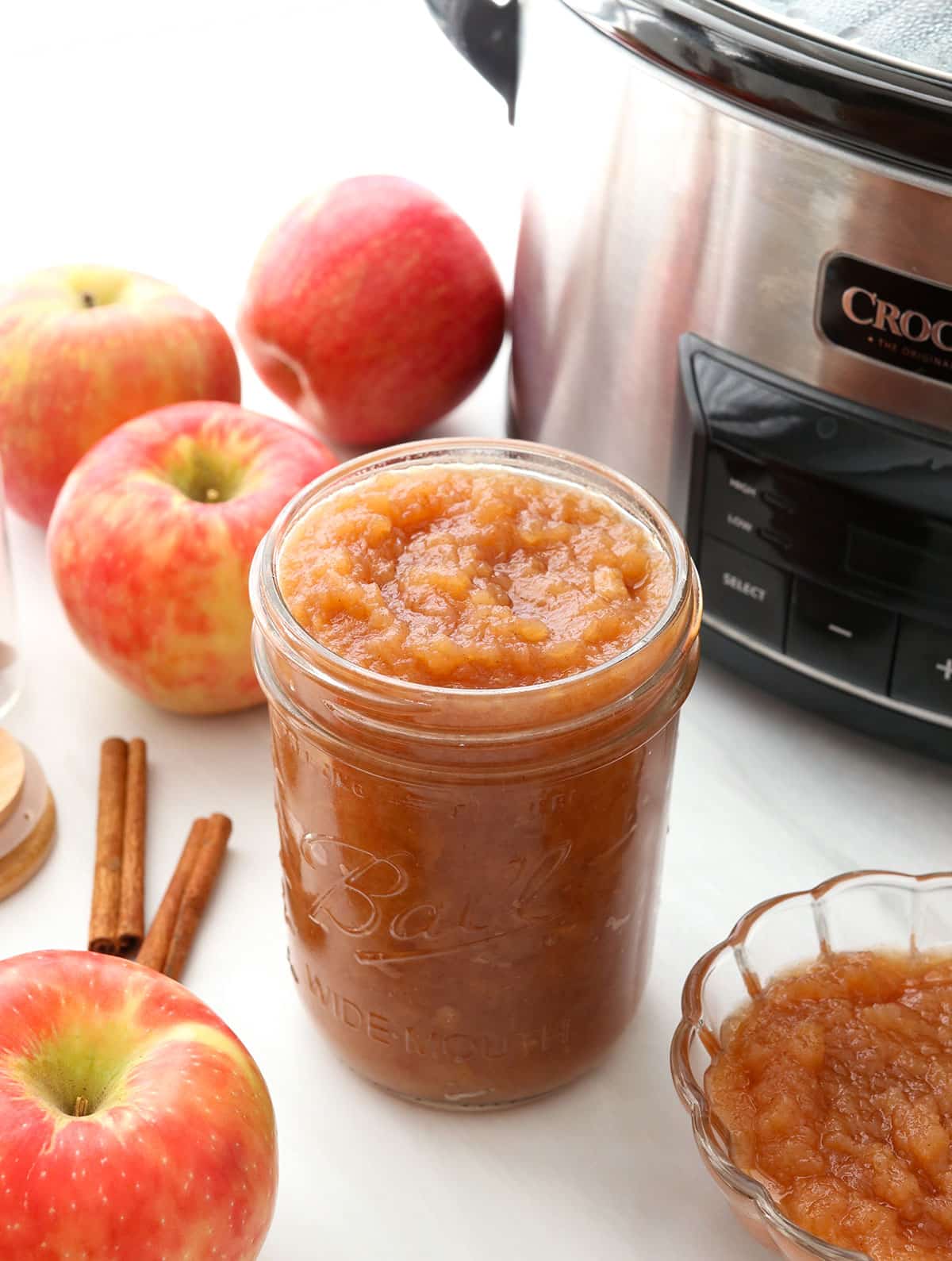 Best Sugar-Free Crockpot Applesauce: Use Honeycrisp, No Peeling Option